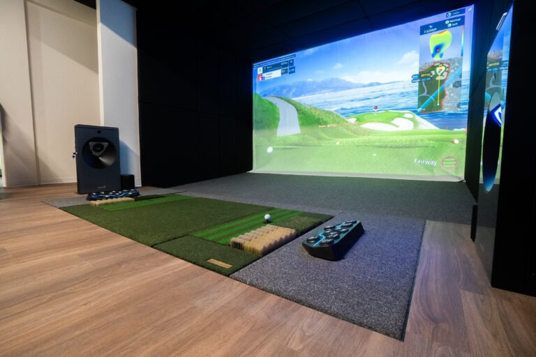 Golf Envy launches UK franchise expansion as premium golf simulator market accelerates